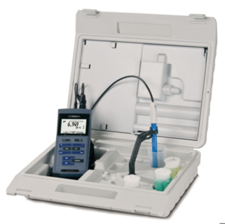 pH meter, WTW ProfiLine 3310, w. case, electrode, and accessories