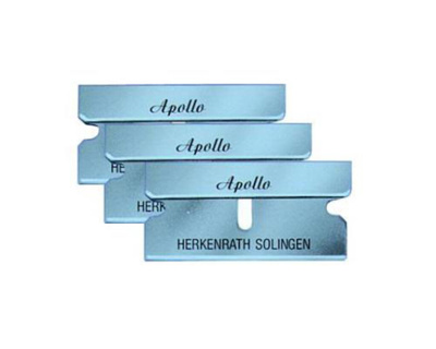 Apollo razor blades with gripping edge