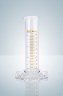 Measuring cylinders, with hexa gonal foot and spou