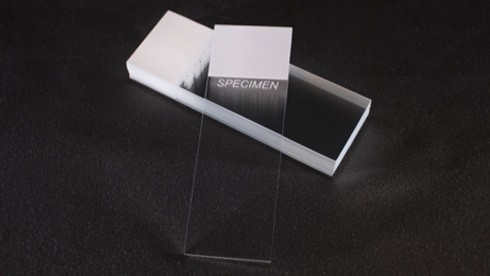 Slides extra white cut 76x26mm w. mat area