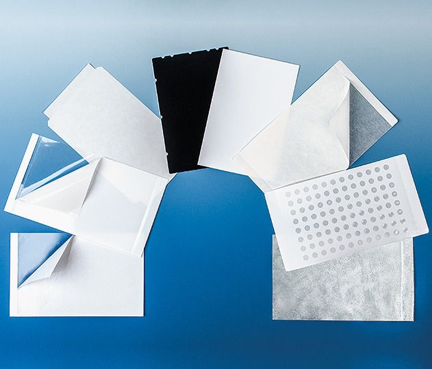 Sealing film for microplates w/pre-cut zone, vinyl