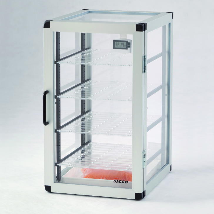 Desiccator cabinet, Star, Type with gentle magnet