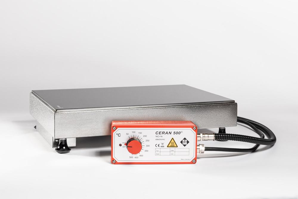 CERAN® hotplates 280 x 280 mm, with separ. control