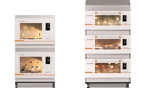 Shaking incubators